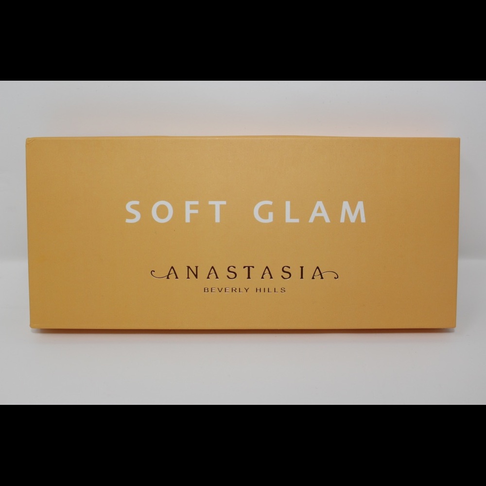 Soft Glam Anastasia Palette